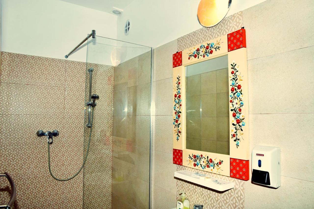 Pensiunea 7 Tei Cisnădioara Extérieur photo